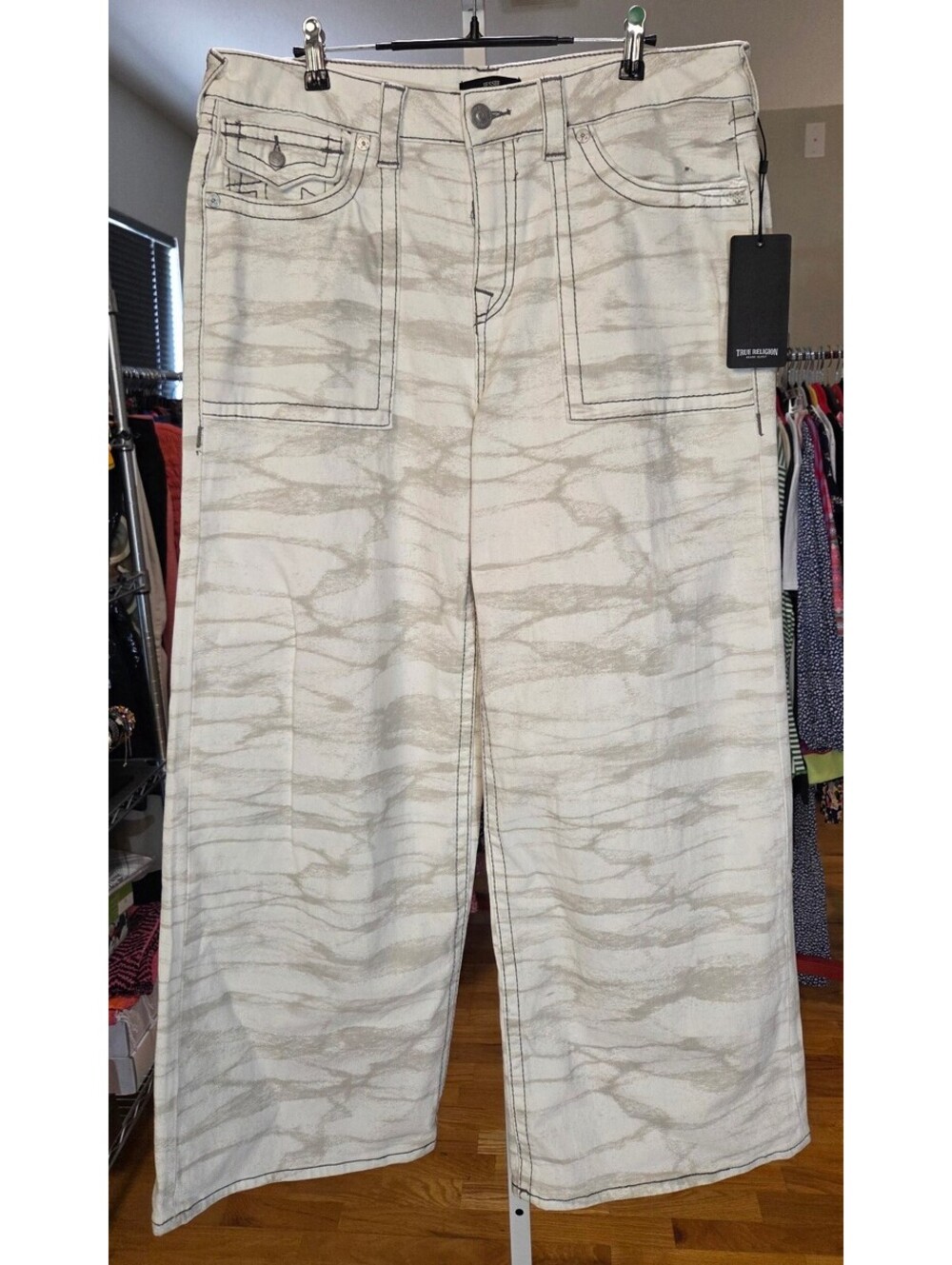 True Religion Jessie Jeans - Picture 2 of 8